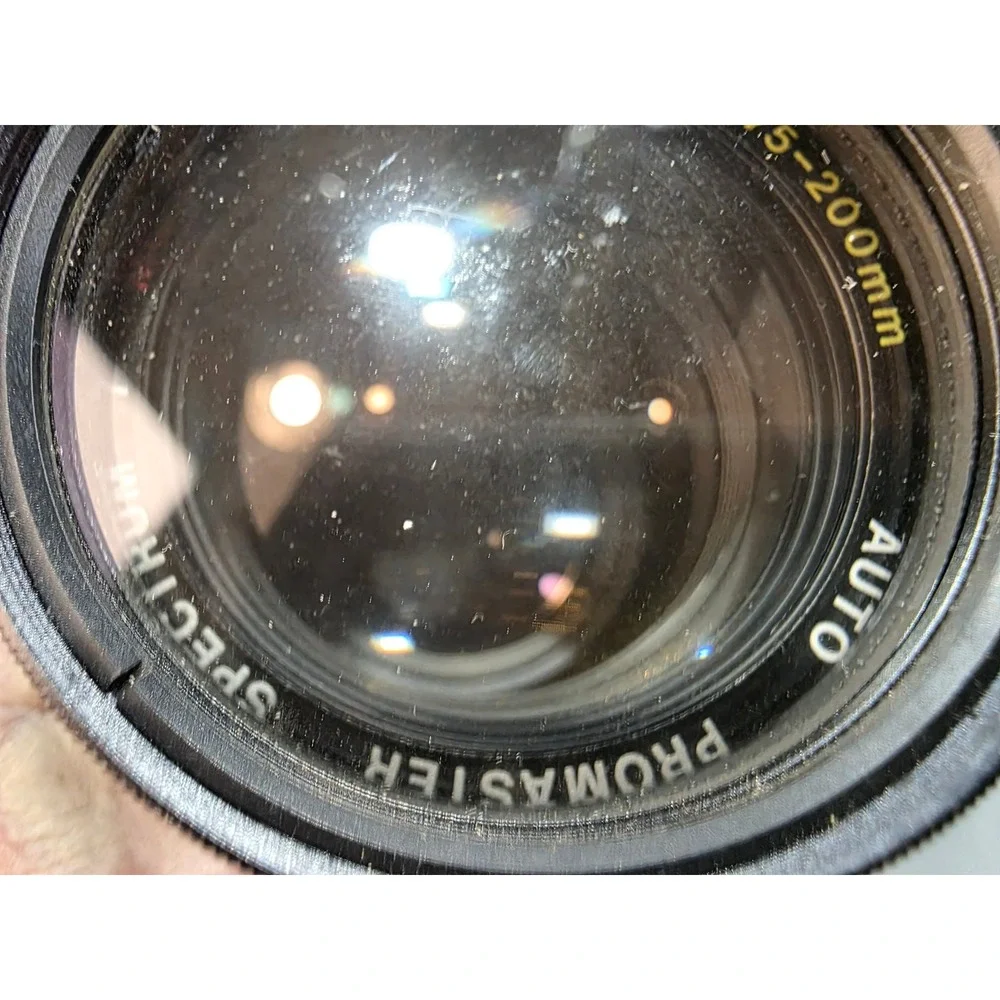 Ricoh XR-10 35mm SLR Film Camera with 75-200mm Macro Zoom Lens Black Vintage